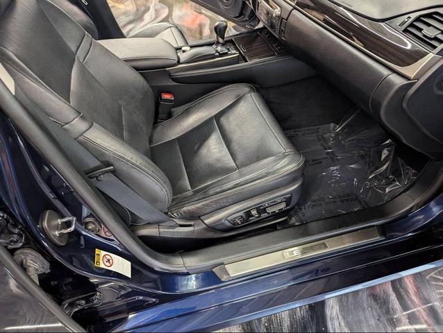 Photo of 2013 Blue Lexus GS 350