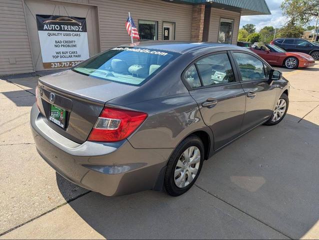 Photo of 2012 Gray Honda Civic