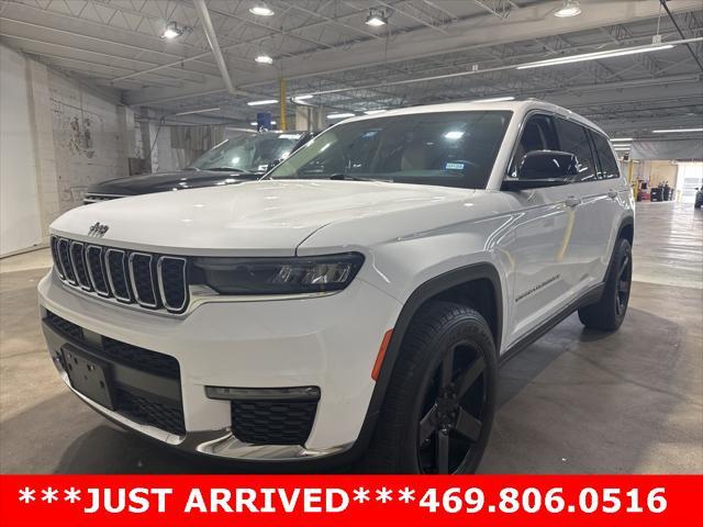 Photo of 2021 Bright White Clearcoat Jeep Grand Cherokee L