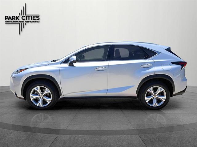 Photo of 2017 Silver Lexus NX 200t