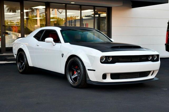 Photo of 2018 White Knuckle Clearcoat Dodge Challenger