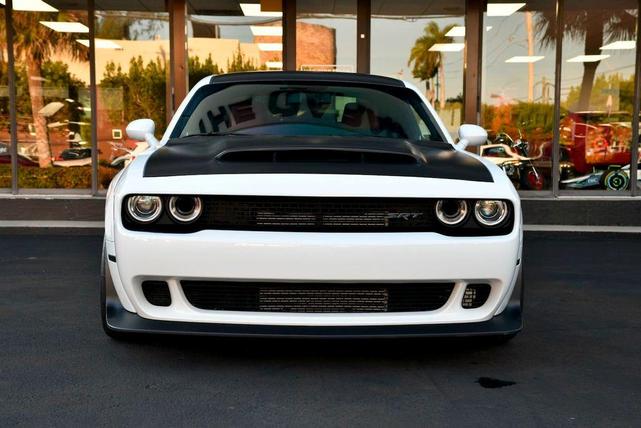 Photo of 2018 White Knuckle Clearcoat Dodge Challenger