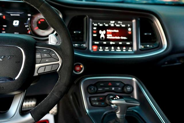 Photo of 2018 White Knuckle Clearcoat Dodge Challenger