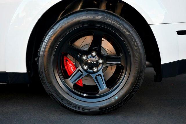 Photo of 2018 White Knuckle Clearcoat Dodge Challenger
