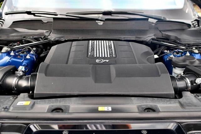 Photo of 2018 Estoril Blue Land Rover Range Rover Sport
