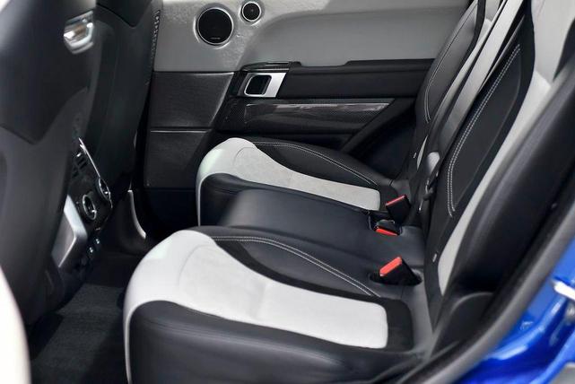 Photo of 2018 Estoril Blue Land Rover Range Rover Sport