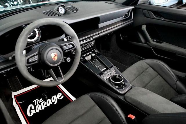 Photo of 2022 Dolomite Silver Metallic Porsche 911