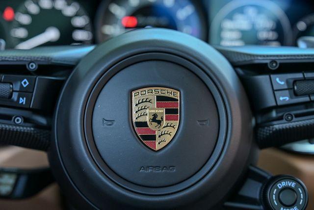 Photo of 2022 Jet Black Metallic Porsche 911