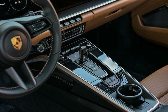 Photo of 2022 Jet Black Metallic Porsche 911