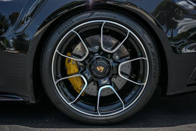 Photo of 2022 Jet Black Metallic Porsche 911