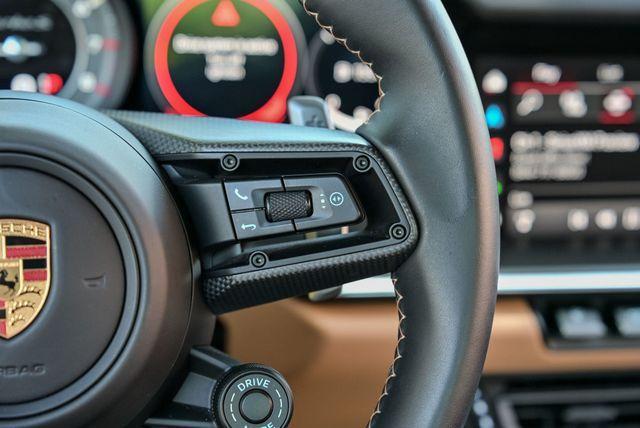 Photo of 2022 Jet Black Metallic Porsche 911