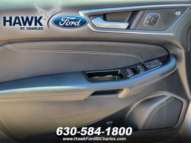 Photo of 2019 Ingot Silver Ford Edge