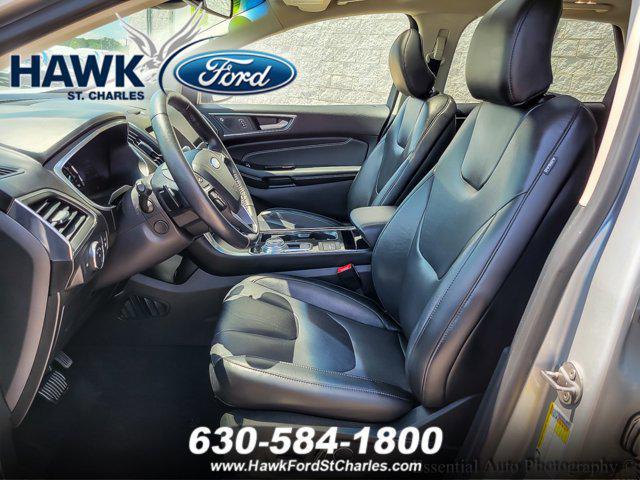 Photo of 2019 Ingot Silver Ford Edge