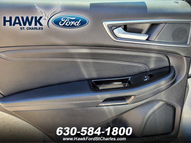 Photo of 2019 Ingot Silver Ford Edge