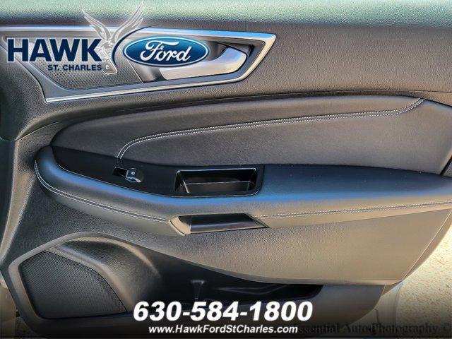 Photo of 2019 Ingot Silver Ford Edge