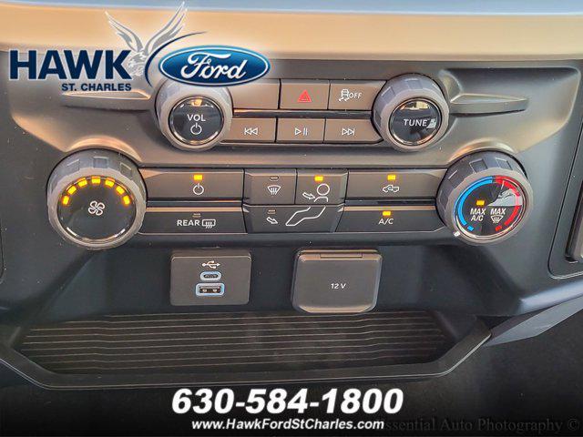 Photo of 2026 Oxford White Ford F-250