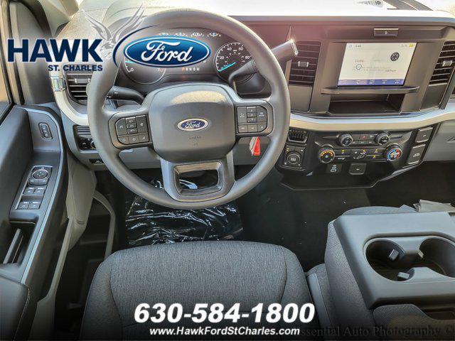 Photo of 2026 Oxford White Ford F-250