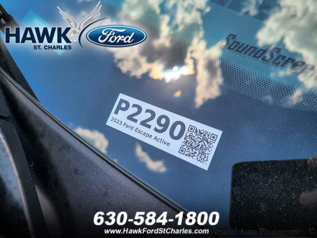 Photo of 2023 Vapor Blue Metallic Ford Escape