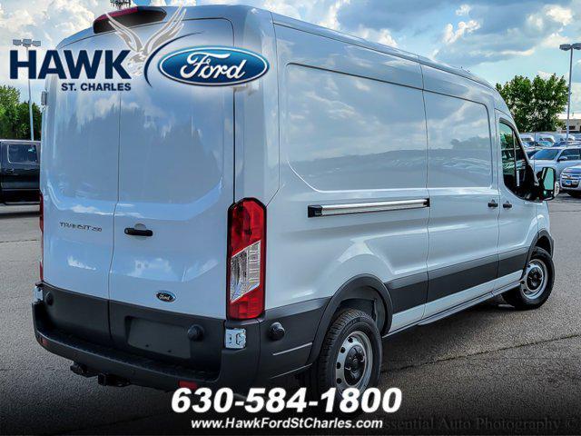 Photo of 2025 Oxford White Ford Transit-250