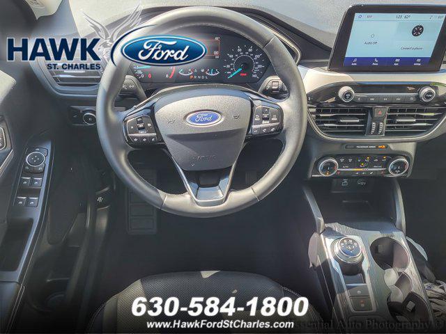 Photo of 2022 Carbonized Gray Metallic Ford Escape