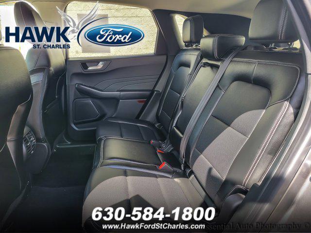 Photo of 2022 Carbonized Gray Metallic Ford Escape