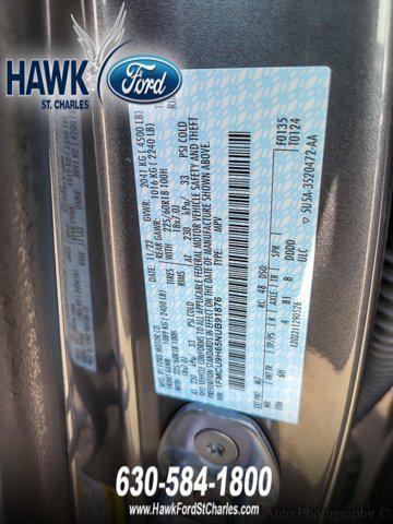 Photo of 2022 Carbonized Gray Metallic Ford Escape