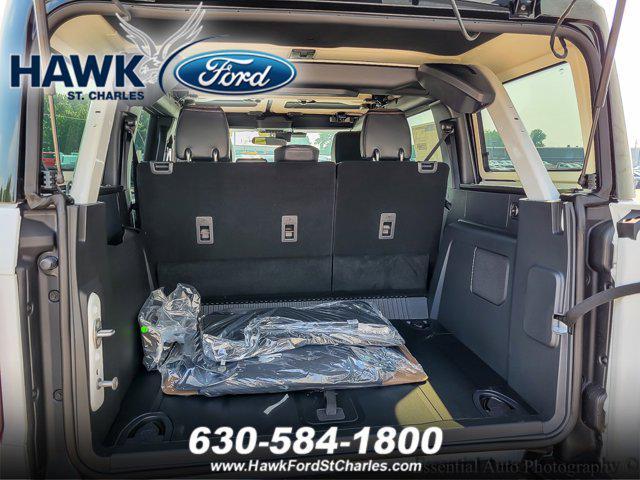 Photo of 2025 Oxford White Ford Bronco