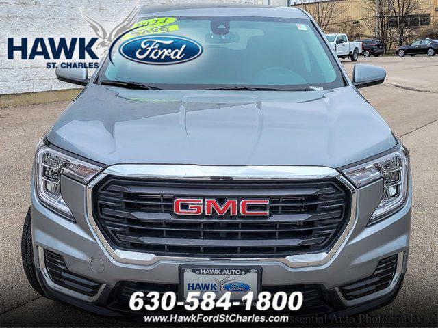 Photo of 2024 Sterling Metallic GMC Terrain