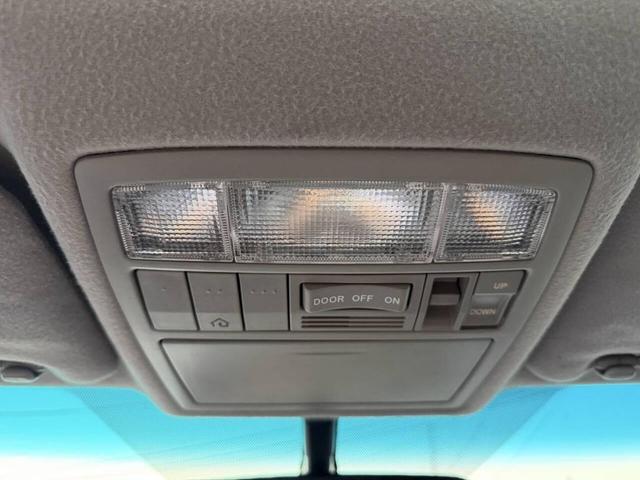 Photo of 2009 Classic Silver Metallic Toyota Camry