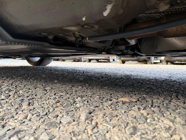 Photo of 2017 Platinum Gray Metallic Volkswagen Golf SportWagen
