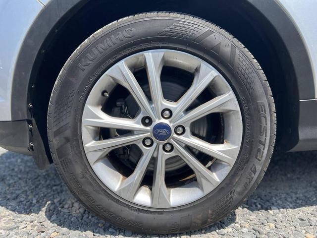 Photo of 2018 Ingot Silver Metallic Ford Escape