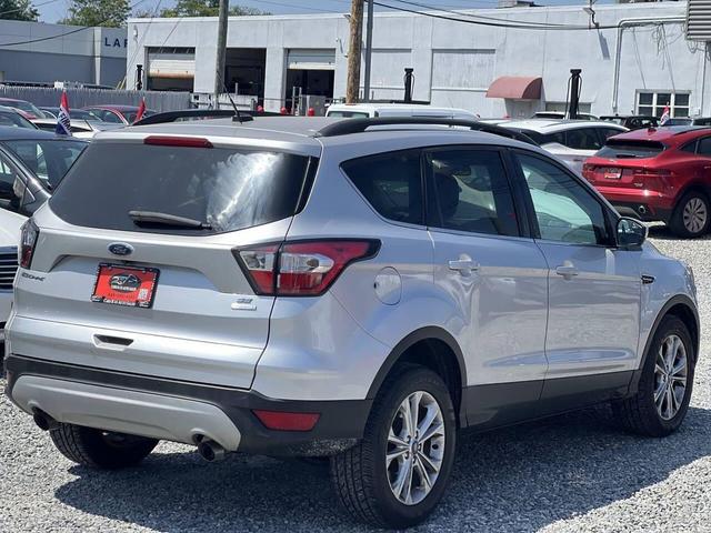 Photo of 2018 Ingot Silver Metallic Ford Escape