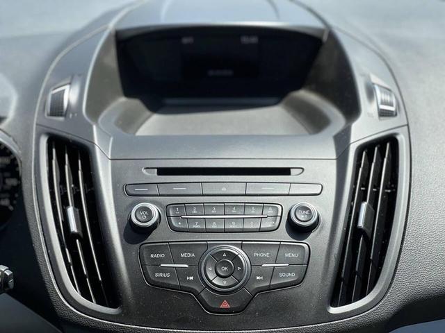 Photo of 2018 Ingot Silver Metallic Ford Escape