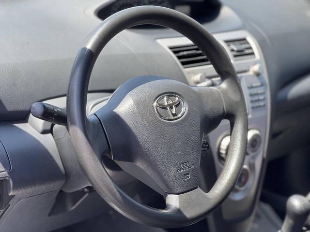 Photo of 2010 Black Sand Pearl Toyota Yaris