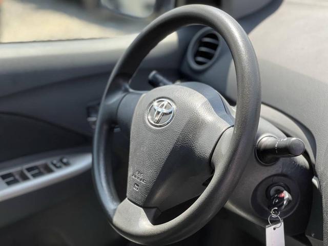 Photo of 2010 Black Sand Pearl Toyota Yaris