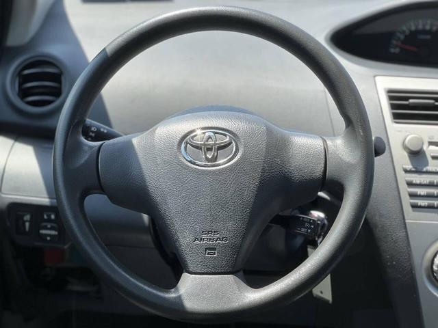 Photo of 2010 Black Sand Pearl Toyota Yaris