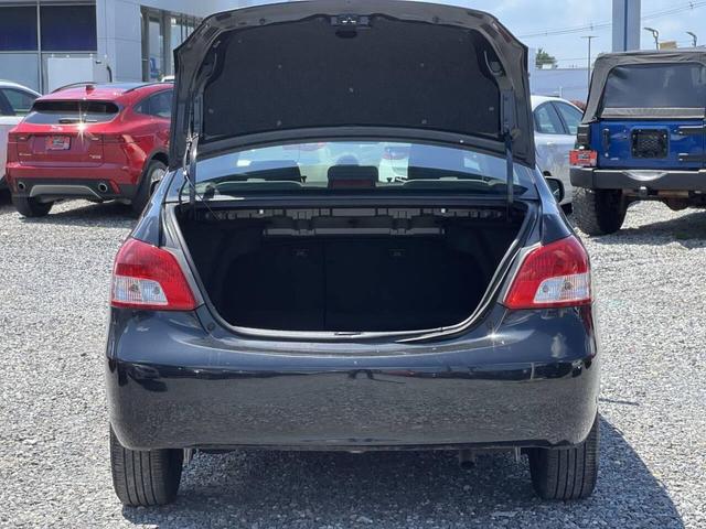 Photo of 2010 Black Sand Pearl Toyota Yaris