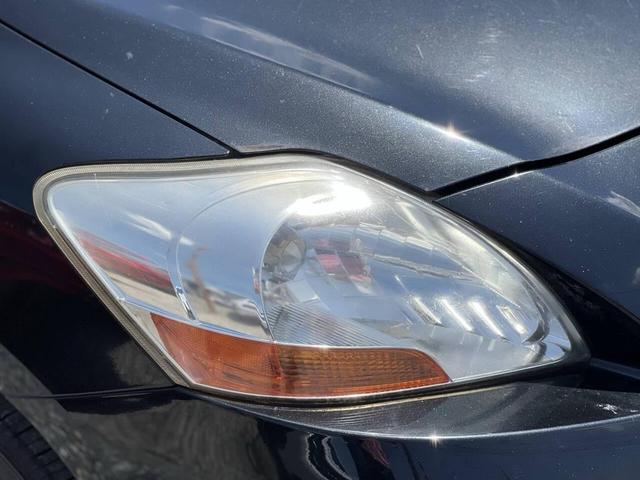 Photo of 2010 Black Sand Pearl Toyota Yaris