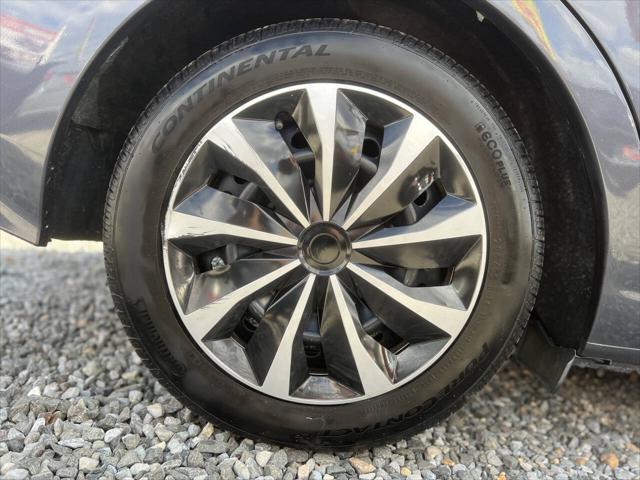 Photo of 2017 Carbide Gray Metallic Subaru Impreza