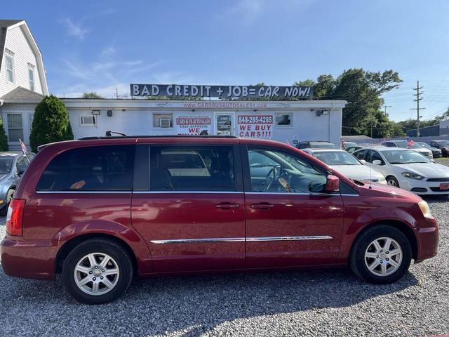Photo of 2011 Deep Cherry Red Crystal Pearlcoat Chrysler Town & Country