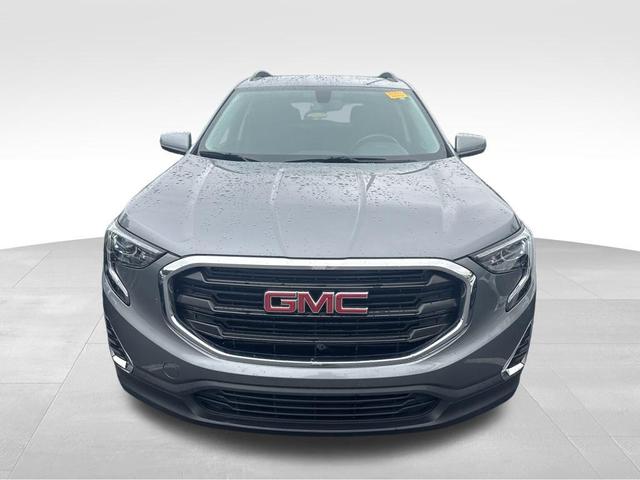 Photo of 2018 Satin Steel Metallic GMC Terrain