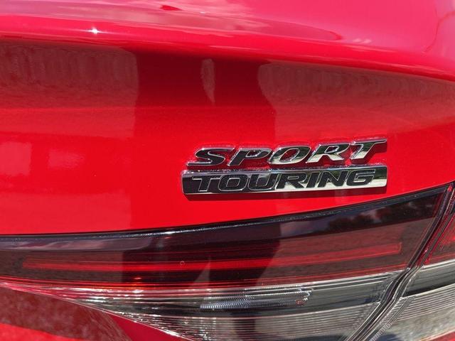 Photo of 2025 Rallye Red Honda Civic Hybrid