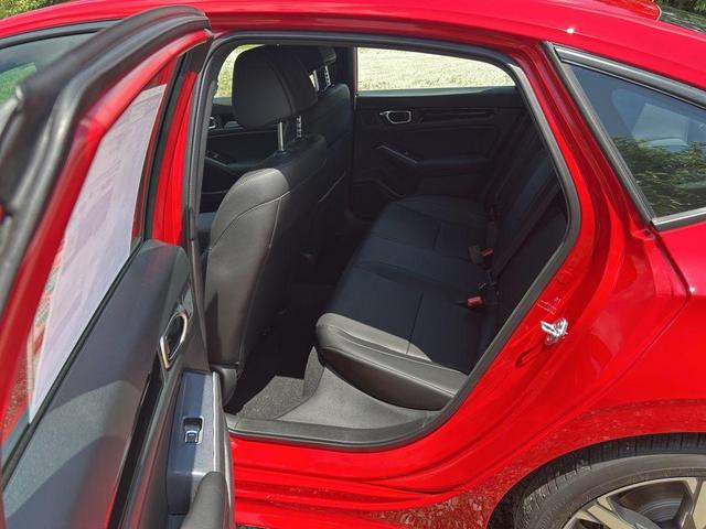 Photo of 2025 Rallye Red Honda Civic Hybrid