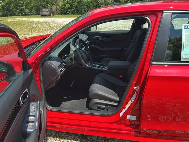 Photo of 2025 Rallye Red Honda Civic Hybrid