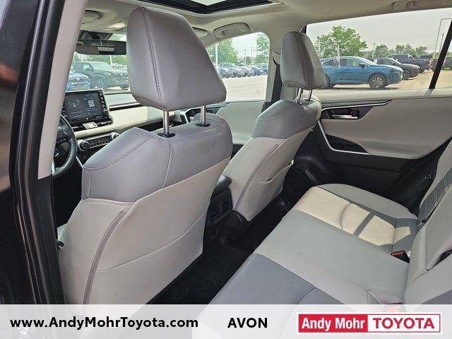 Photo of 2022 Midnight Black Metallic Toyota RAV4 Hybrid