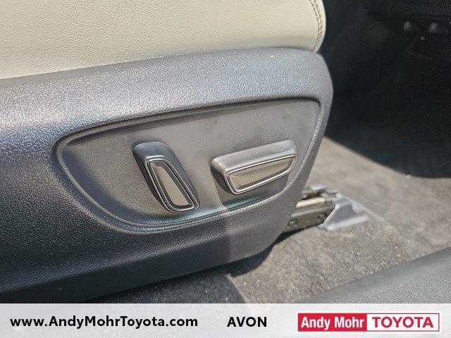 Photo of 2022 Midnight Black Metallic Toyota RAV4 Hybrid