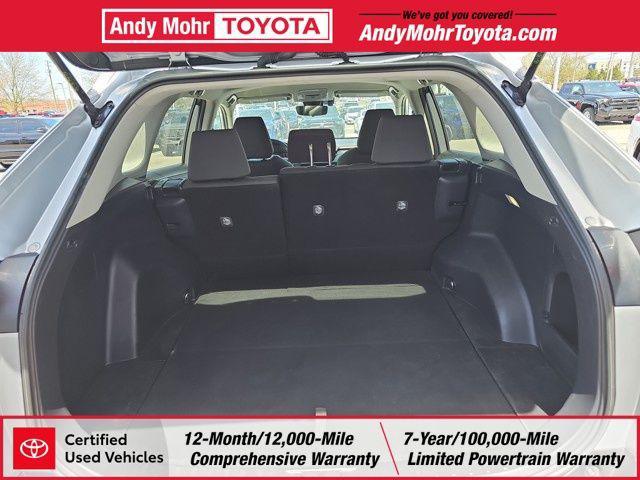 Photo of 2022 Silver Sky Metallic Toyota RAV4 Hybrid