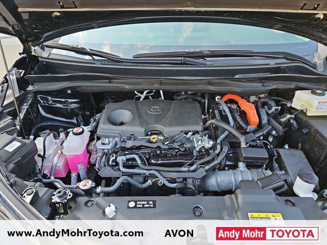 Photo of 2024 Midnight Black Metallic Toyota Sienna