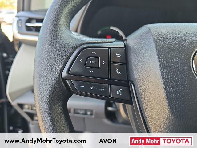 Photo of 2024 Midnight Black Metallic Toyota Sienna
