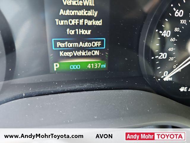 Photo of 2024 Midnight Black Metallic Toyota Sienna